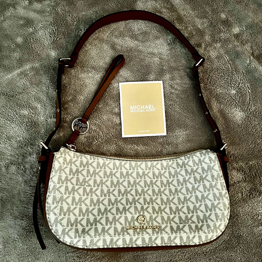 Michael Kors meduim Tan Over the Shoulder Logo Bag NEW no tags